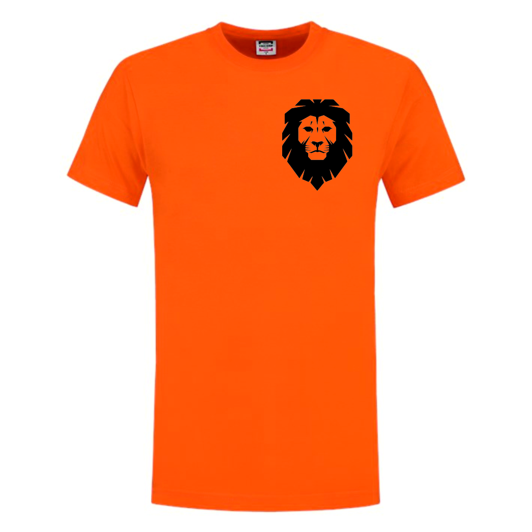 The lion t-shirt